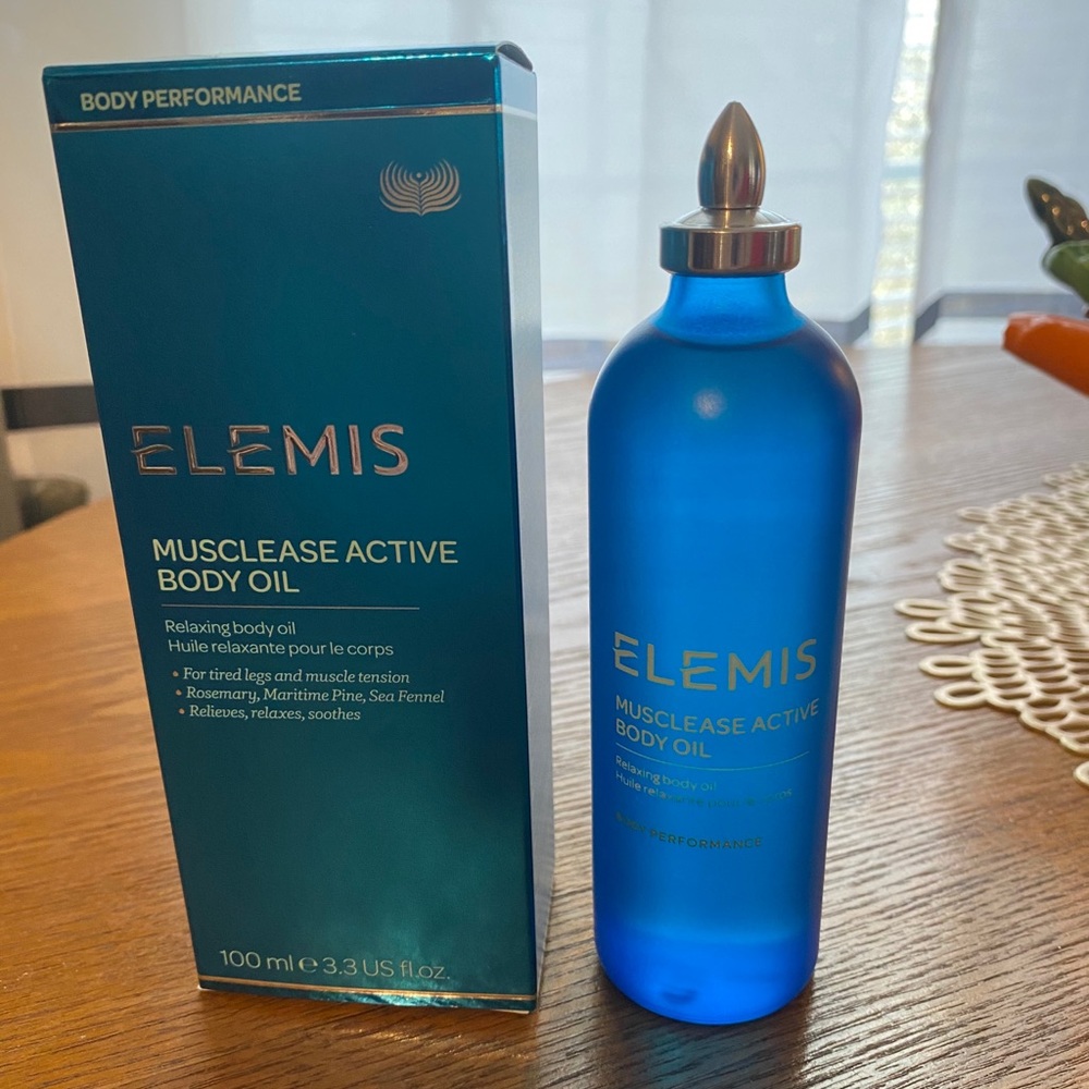 Elemis body oil